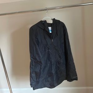 Colombia rain/windbreaker coat